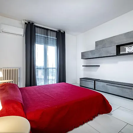 Turri Apartment *